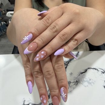 Elle Nails Spa - Nail Salons Near Me - Los Angeles, California