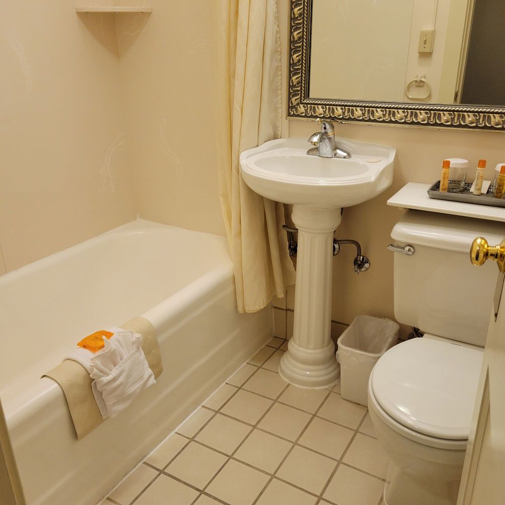 Historic Anchorage Hotel