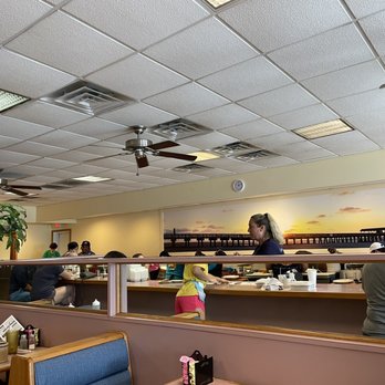 Sunrise Restaurant - View from the counter - Breakfast & Brunch Near Me - Tybee Island, Georgia