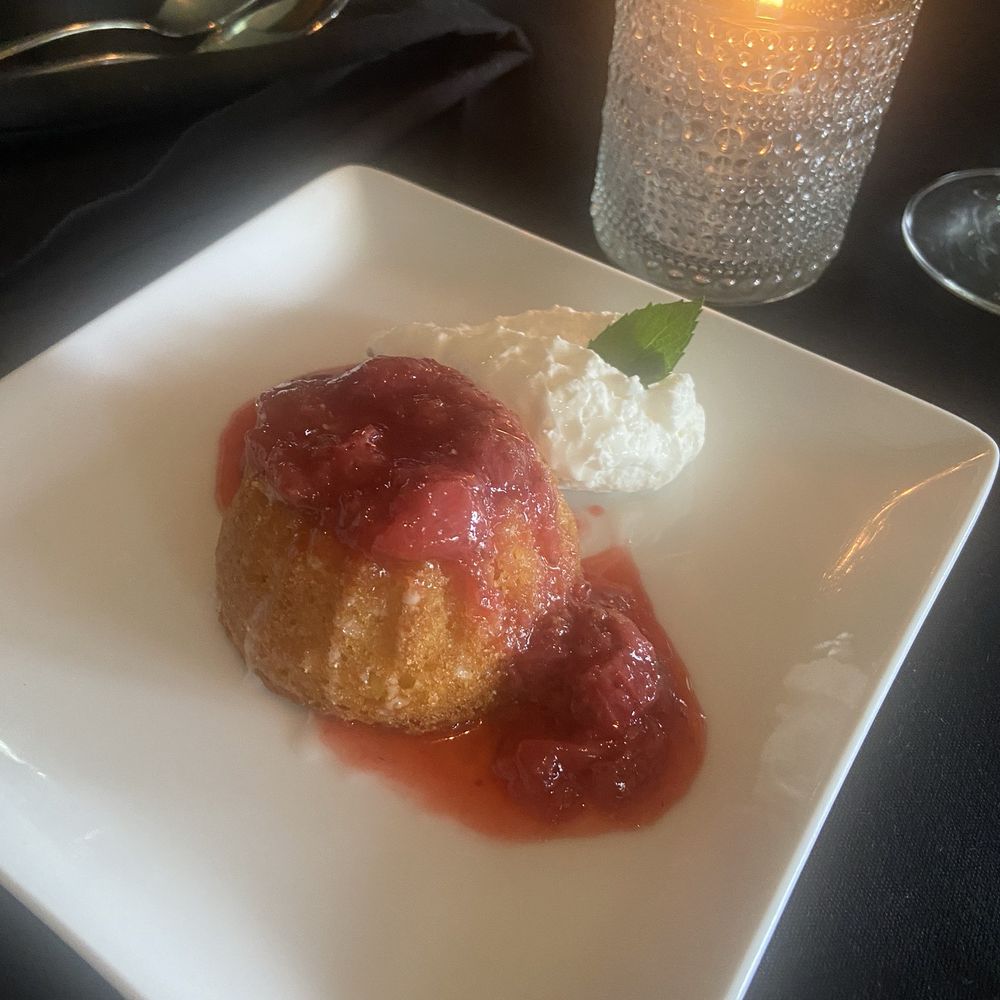 Aposto - Olive oil cake with strawberries - Mediterranean Near Me - Des Moines, Iowa Aposto - Olive oil cake with strawberries - Mediterranean Near Me - Des Moines, Iowa