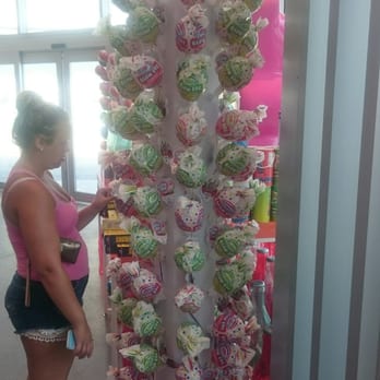 I Love Sugar - Myrtle Beach - Giant Blow Pops - Candy Stores Near Me - Myrtle Beach, South Carolina I Love Sugar - Myrtle Beach - Giant Blow Pops - Candy Stores Near Me - Myrtle Beach, South Carolina