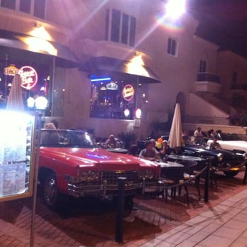 Harley's American - Outside View. - Cocktail Bars Near Me - Costa Adeje, TF