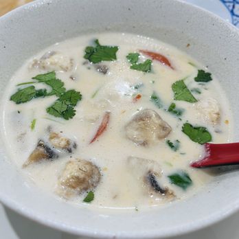 Hollywood Noodle House - Thai Near Me - Arcadia, California Hollywood Noodle House - Thai Near Me - Arcadia, California
