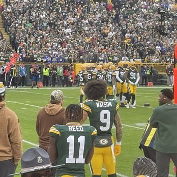 Green Bay Packers - Professional Sports Teams Near Me - Green Bay, Wisconsin