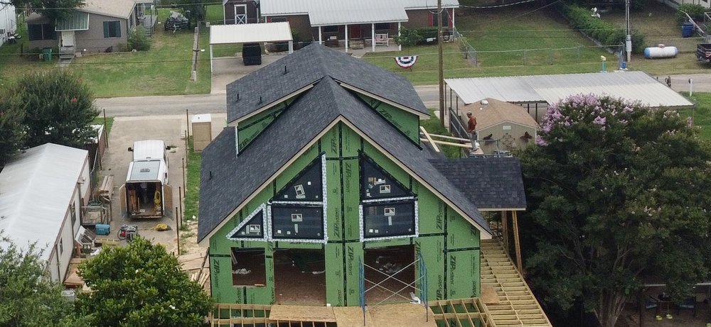 Slide of Advantage Roofing