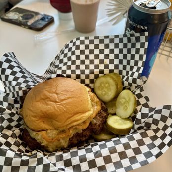 Archie's Flat Top - The Archie - Burgers Near Me - West Allis, Wisconsin Archie's Flat Top - The Archie - Burgers Near Me - West Allis, Wisconsin