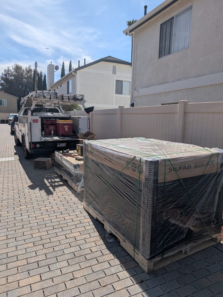 Slide of GoGreen Builders