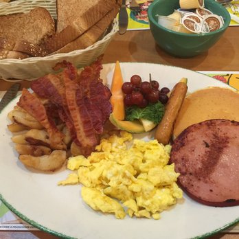 Cora - Good food! Great service! - Breakfast & Brunch Near Me - North York, Ontario Cora - Good food! Great service! - Breakfast & Brunch Near Me - North York, Ontario