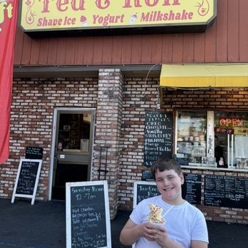 Ted & Ron’s at Flash Yogurt - My son with a MINI fro yo $3 - Ice Cream & Frozen Yogurt Near Me - Elk Grove, California Ted & Ron’s at Flash Yogurt - My son with a MINI fro yo $3 - Ice Cream & Frozen Yogurt Near Me - Elk Grove, California