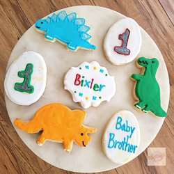 Decorated shortbread cookies