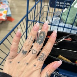 B & H Nail Shop - Natural acrylic