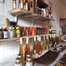 Fishing Creek Barber & Honey Bee Trading