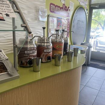 Menchie's - Inside toppings - Ice Cream & Frozen Yogurt Near Me - Henderson, Nevada Menchie's - Inside toppings - Ice Cream & Frozen Yogurt Near Me - Henderson, Nevada