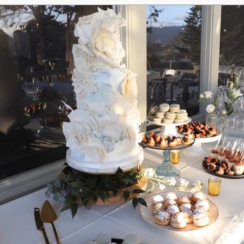 Peggy Liao Cake - Custom Cakes Near Me