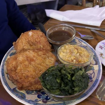 Barbely's - Pork chops & turnip greens - American Near Me - Newark, Maryland