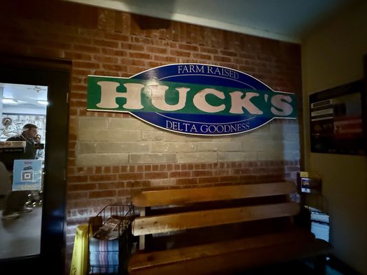 Huck's Catfish by null