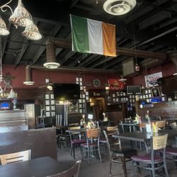 Shamrock's - Inside