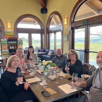Hanna Winery - Wine tasting at Hanna - Wineries Near Me - Healdsburg, California