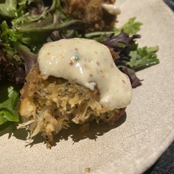 8 West Grille - Crab Beignets - American Near Me - Cleveland, Mississippi 8 West Grille - Crab Beignets - American Near Me - Cleveland, Mississippi