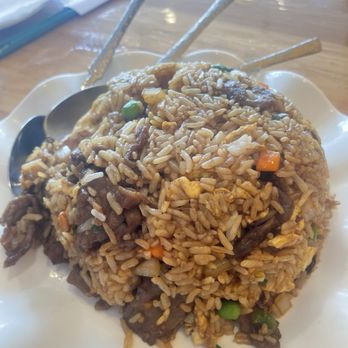 Yum Dumpling - 41.Beef Fried Rice - Noodles Near Me - Orange, California Yum Dumpling - 41.Beef Fried Rice - Noodles Near Me - Orange, California