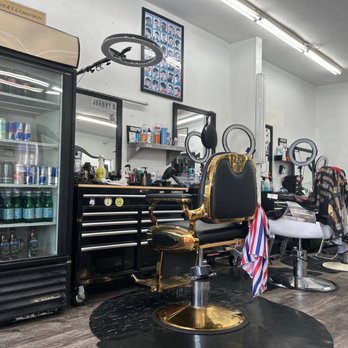 Family Cut - Left side of the shop with drinks for purchase - Hair Salons Near Me - Los Angeles, California Family Cut - Left side of the shop with drinks for purchase - Hair Salons Near Me - Los Angeles, California