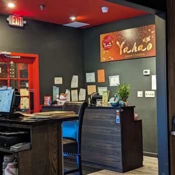 Yahao Asian Cuisine - Ordering counter (to go) - Sushi Bars Near Me - Great Neck, New York Yahao Asian Cuisine - Ordering counter (to go) - Sushi Bars Near Me - Great Neck, New York