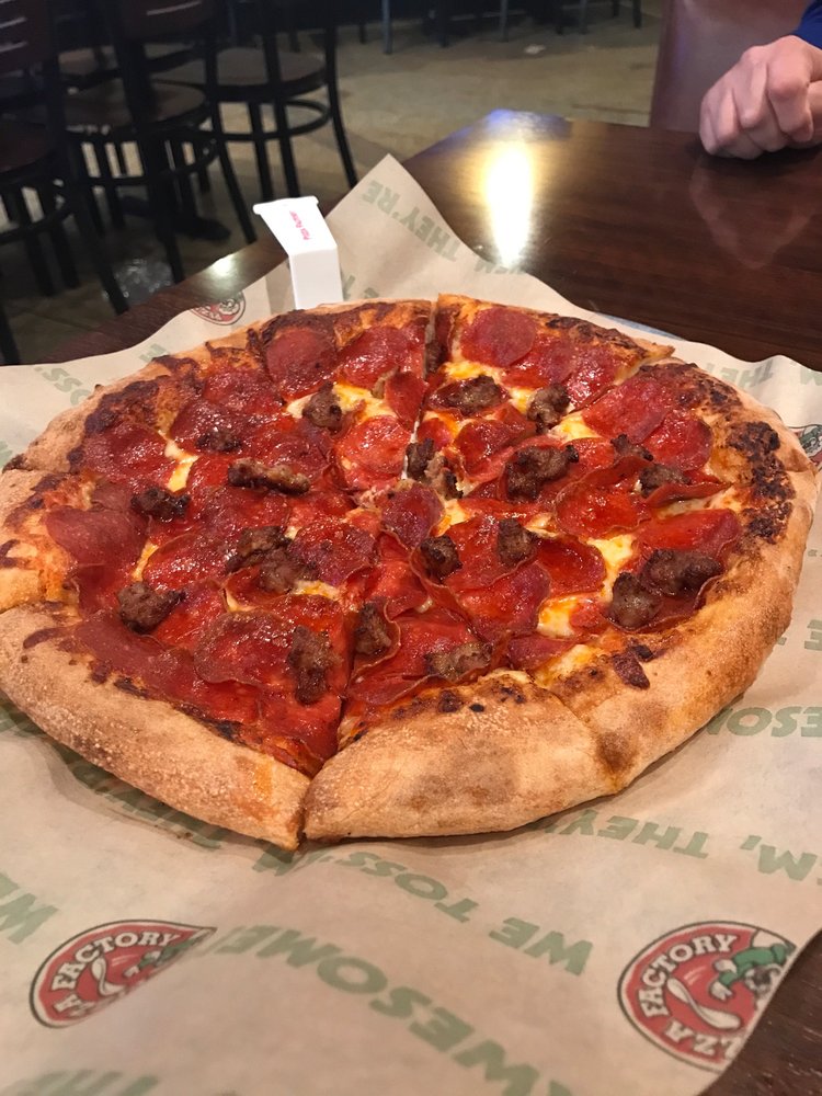 PIZZA FACTORY 62 Photos & 67 Reviews 1945 Natividad Rd, Salinas