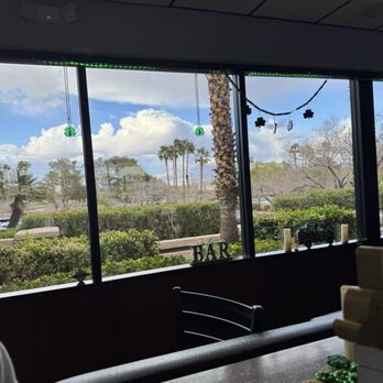 Miller's Tavern @ Palm Valley - Great views - American Near Me - Las Vegas, Nevada