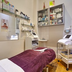 Waterlily Beauty Clinic - Treatment room