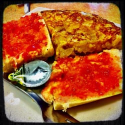 Bier HOF Passau - ¡¡Desayunaco!! Sr. Pincho de tortilla Española con pan con tomate. Delicioso!