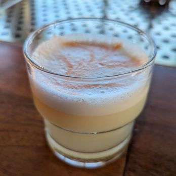 Cabra by Stephanie Izard - Pisco sour - Peruvian Near Me - Chicago, Illinois
