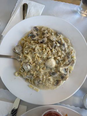 Little Henry's Italian Food by null