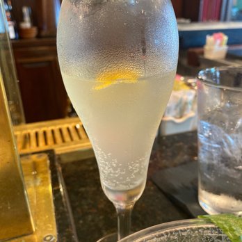Mac's Bar & Grill - French 75 cocktail - Steakhouses Near Me - Arlington, Texas