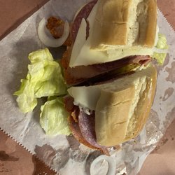 Speed's Hangar Deli - Piaggio