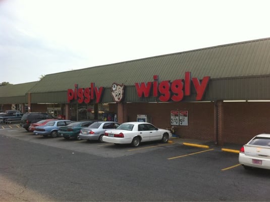 PIGGLY WIGGLY 10 - Updated November 2025 - 402 N Main St, Franklin