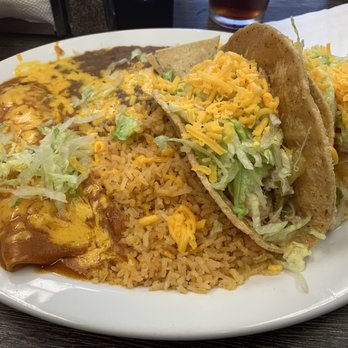 Country Fare Cafe - Two shredder chicken tacos, cheese enchilada, beans and rice. - Mexican Near Me - Fresno, California Country Fare Cafe - Two shredder chicken tacos, cheese enchilada, beans and rice. - Mexican Near Me - Fresno, California