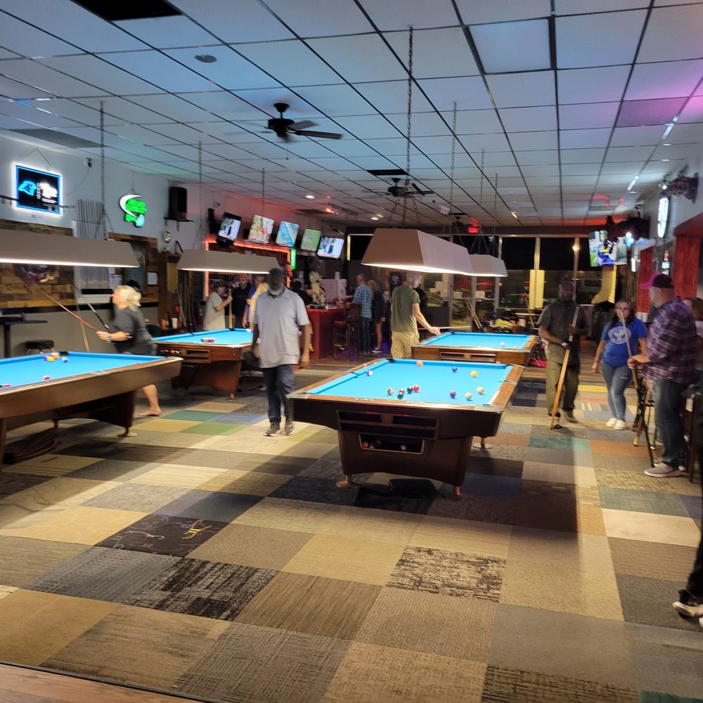 SHOTMAKERS SPORTS BAR AND BILLIARDS 533 Plaza Cir, Garner, North