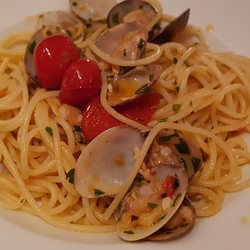 Spaghetti Vongole leicht pikant