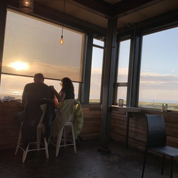 Pickled Fish Restaurant - Dining room - New American Near Me - Long Beach, Washington