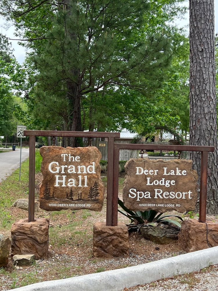 Deer Lake Lodge Spa Resort