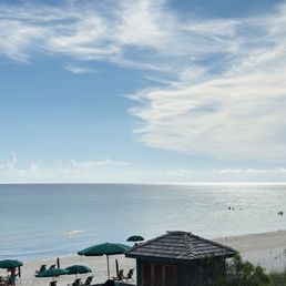 I didn't take any food pictures, but Rosemary's Beach was just a short walk from Edward's I didn't take any food pictures, but Rosemary's Beach was just a short walk from Edward's