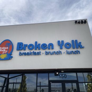 Broken Yolk Cafe - American Near Me - Las Vegas, Nevada