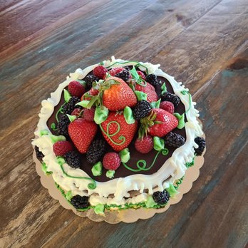 Das Meyer Fine Pastry Chalet - Vanilla bean cheesecake with chocolate ganache frosting - Bakeries Near Me - Arvada, Colorado Das Meyer Fine Pastry Chalet - Vanilla bean cheesecake with chocolate ganache frosting - Bakeries Near Me - Arvada, Colorado