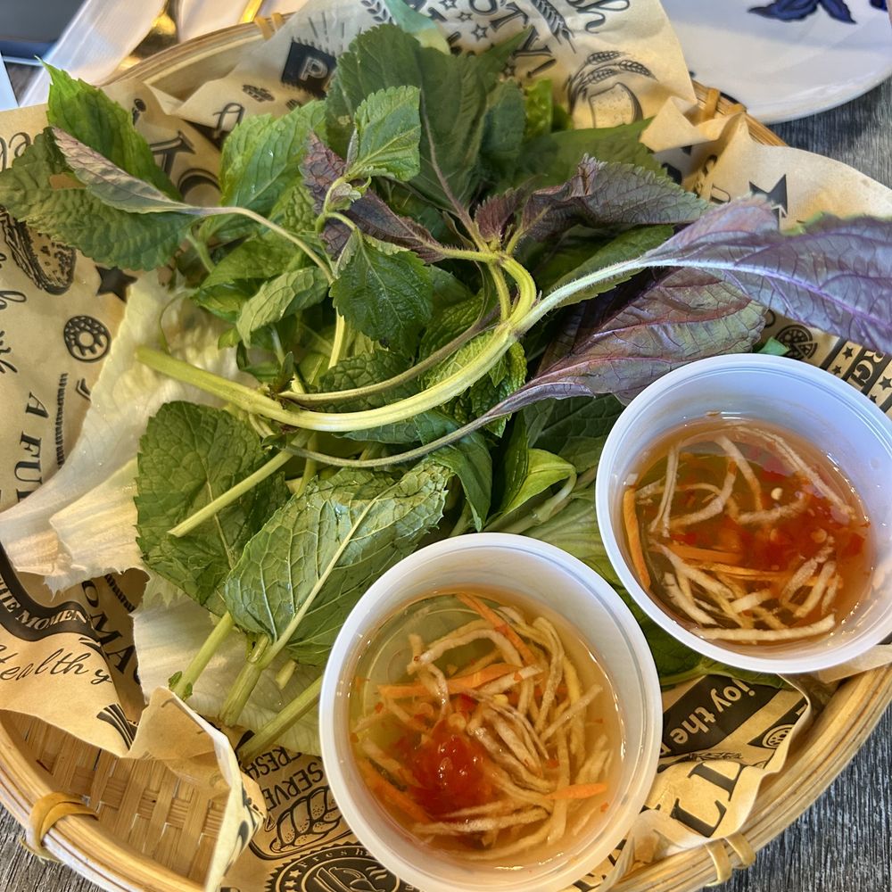 Saigon Oi - Vegetables - Vietnamese Near Me - Sacramento, California