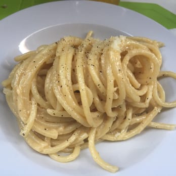 Tavola Calda Mo Mangi - Spaghetti cacio e peppe - Italian Near Me - Naples, NA Tavola Calda Mo Mangi - Spaghetti cacio e peppe - Italian Near Me - Naples, NA