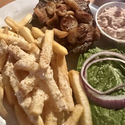 Jamestown Saloon - Roasted garlic burger with garlic fries and fry sauce. Very good!