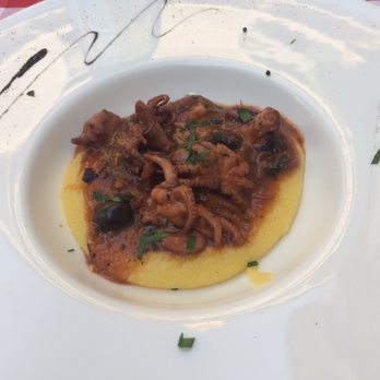 Hosteria La Vecchia Fontanina - Octopus stew - Italian Near Me - Verona, AG Hosteria La Vecchia Fontanina - Octopus stew - Italian Near Me - Verona, AG