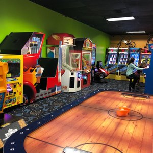 THIRSTY DUCK - 30 Photos & 47 Reviews - Bowling - N64W23180 Main St