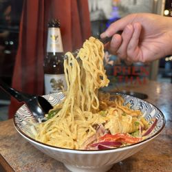 Phen Thai Kitchen - Khoa Soi Chicken
