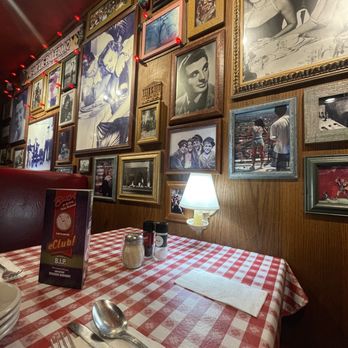 Buca di Beppo Italian Restaurant - Italian Near Me - Huntington Beach, California Buca di Beppo Italian Restaurant - Italian Near Me - Huntington Beach, California